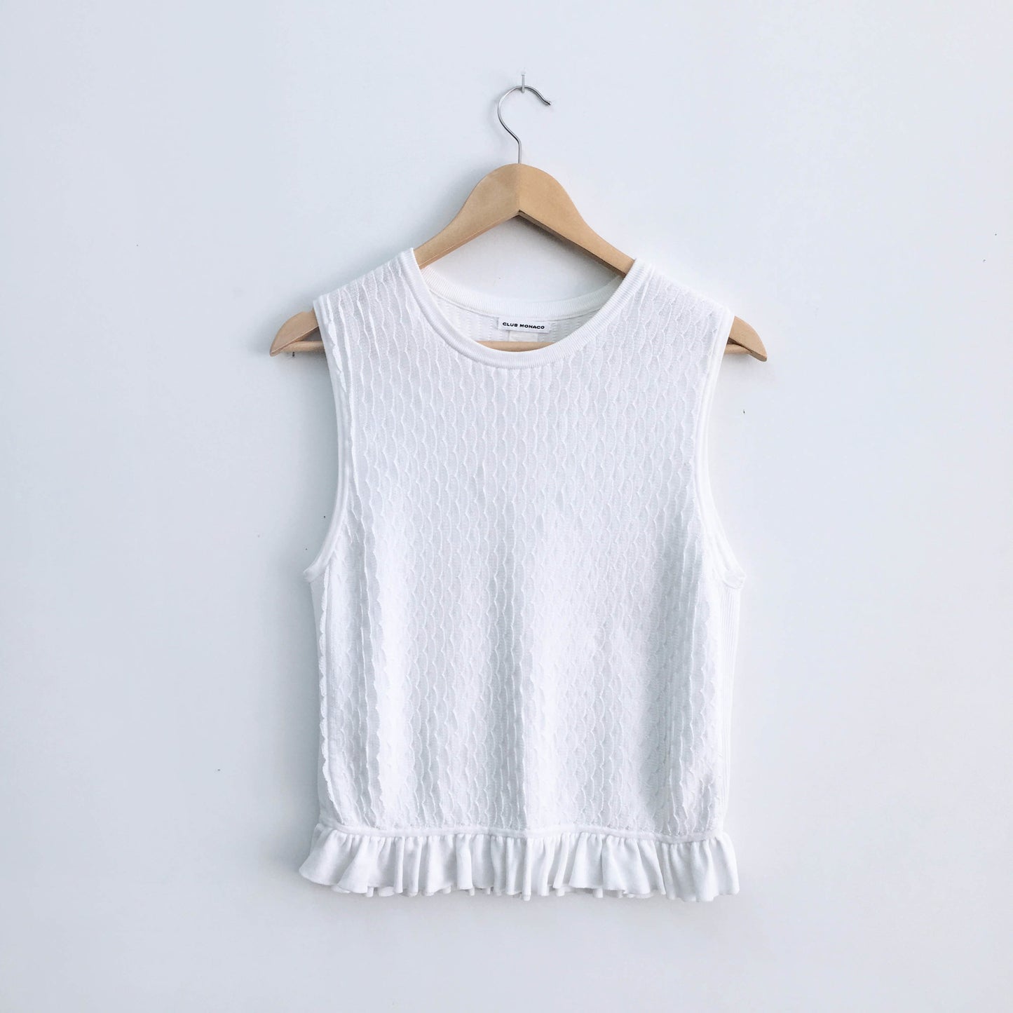 Club Monaco ruffle hem knit - size Medium