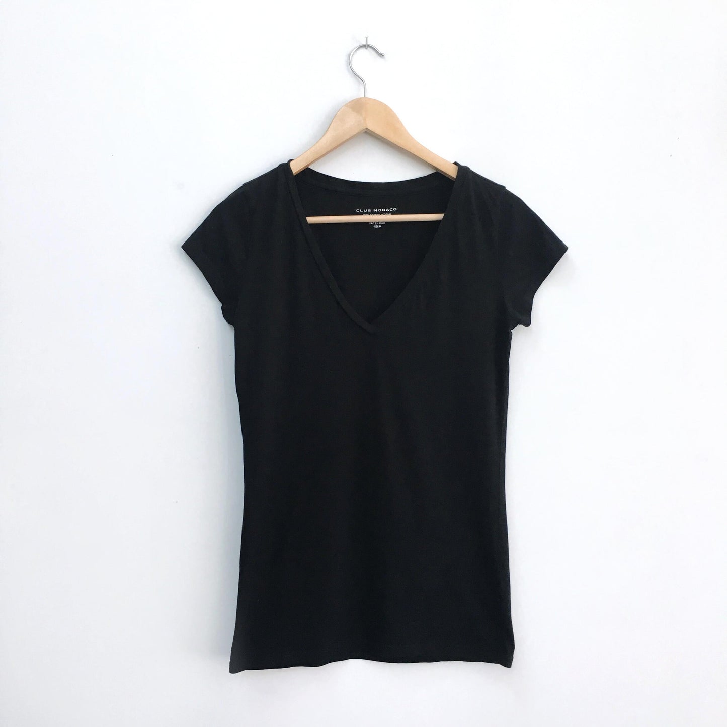 Club Monaco basic tee - size Medium