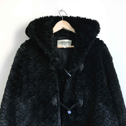 T. Manteau Designers faux fur toggle coat - size Large