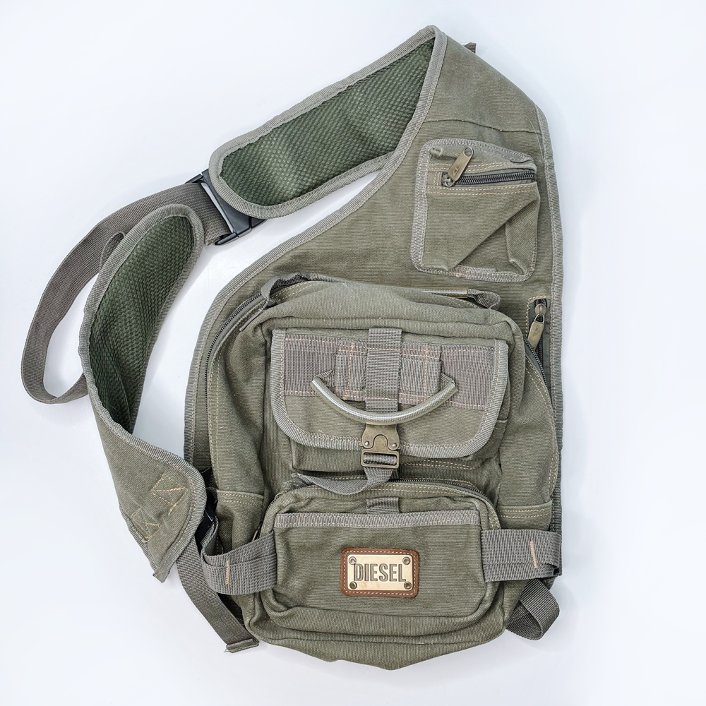 Diesel sling bag price hotsell
