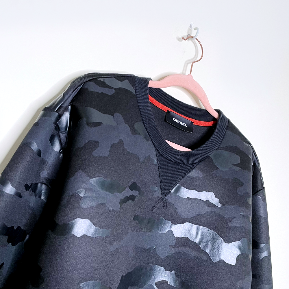 diesel black camo neoprene crew - size xxl