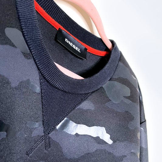 diesel black camo neoprene crew - size xxl