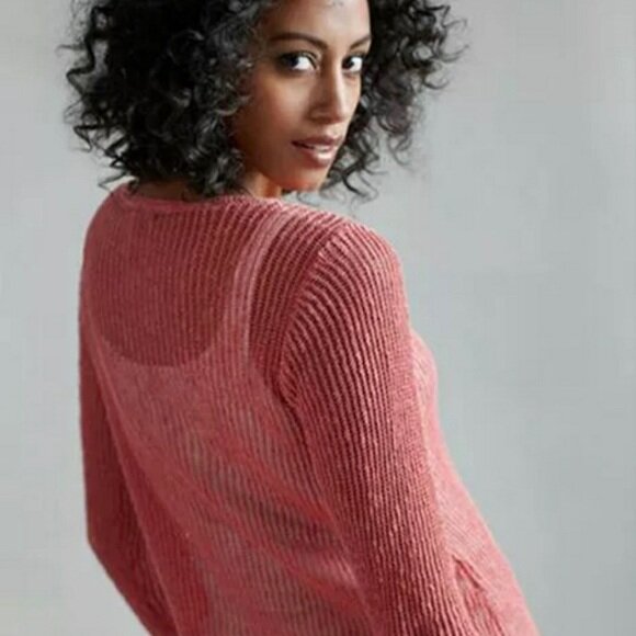 Eileen Fisher linen v-neck asymmetrical sweater - size xl