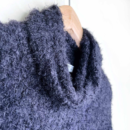 nwt erik stewart black eyelash faux fur turtleneck - size large