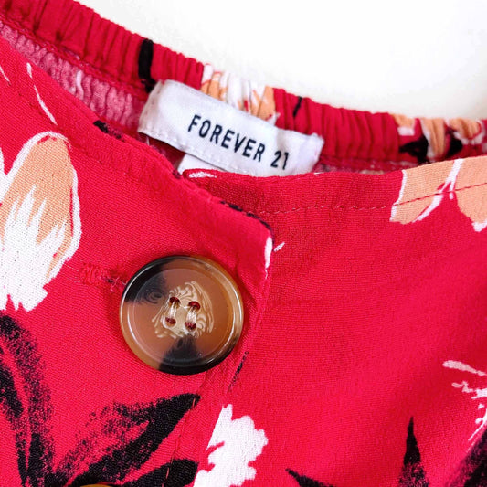 Forever 21 red floral button down crop top flutter sleeve - size Medium