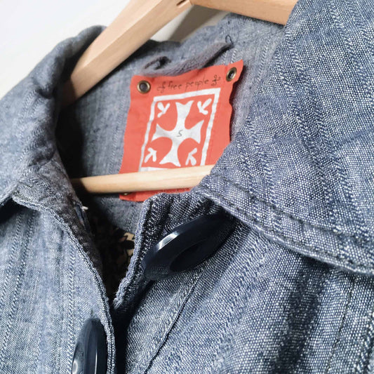 Free People chambray babydoll linen-blend jacket - size Small