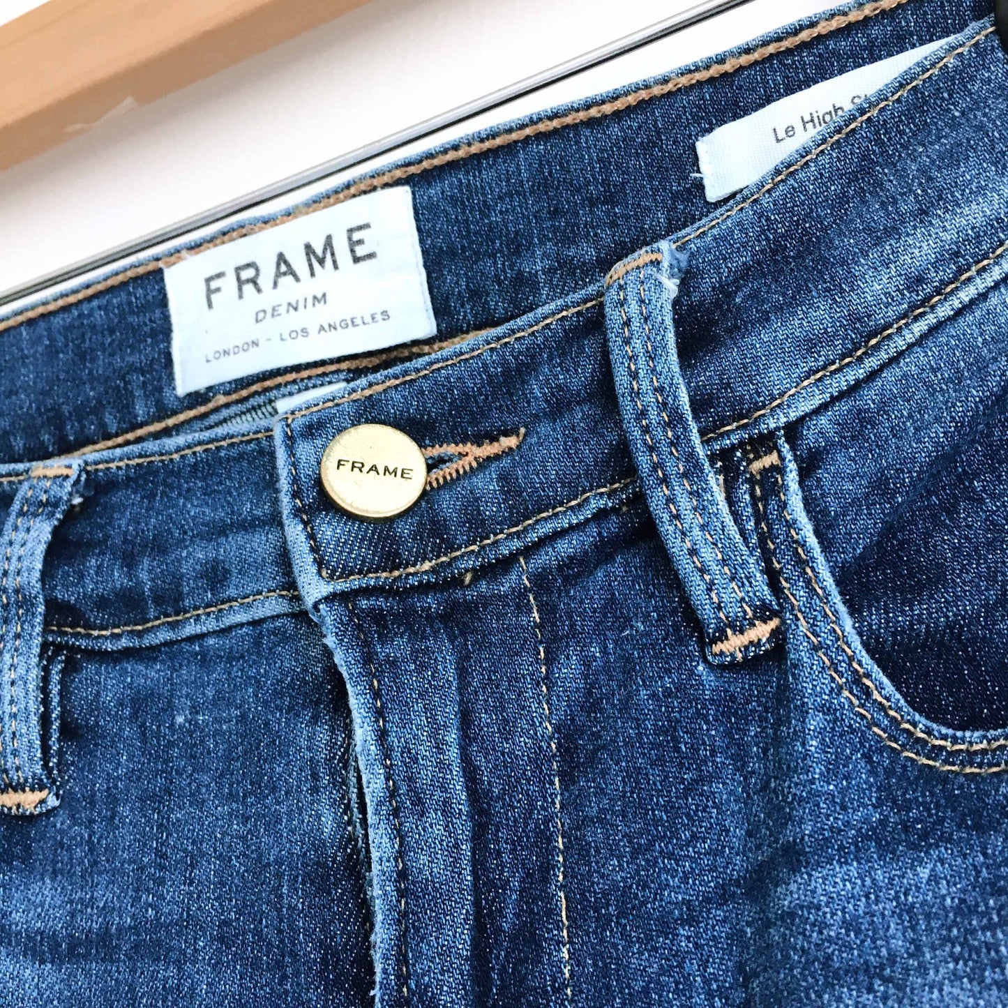 FRAME le high skinny raw edge crop fray - size 26