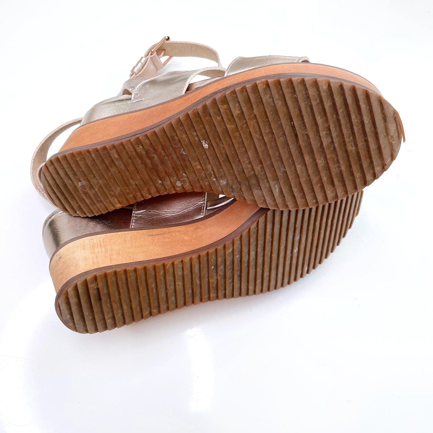 free people vegan metallic dorian platform sandal - size 8