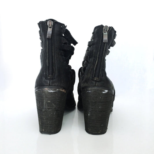 Free People Pebble Carrerra Boot - size 38