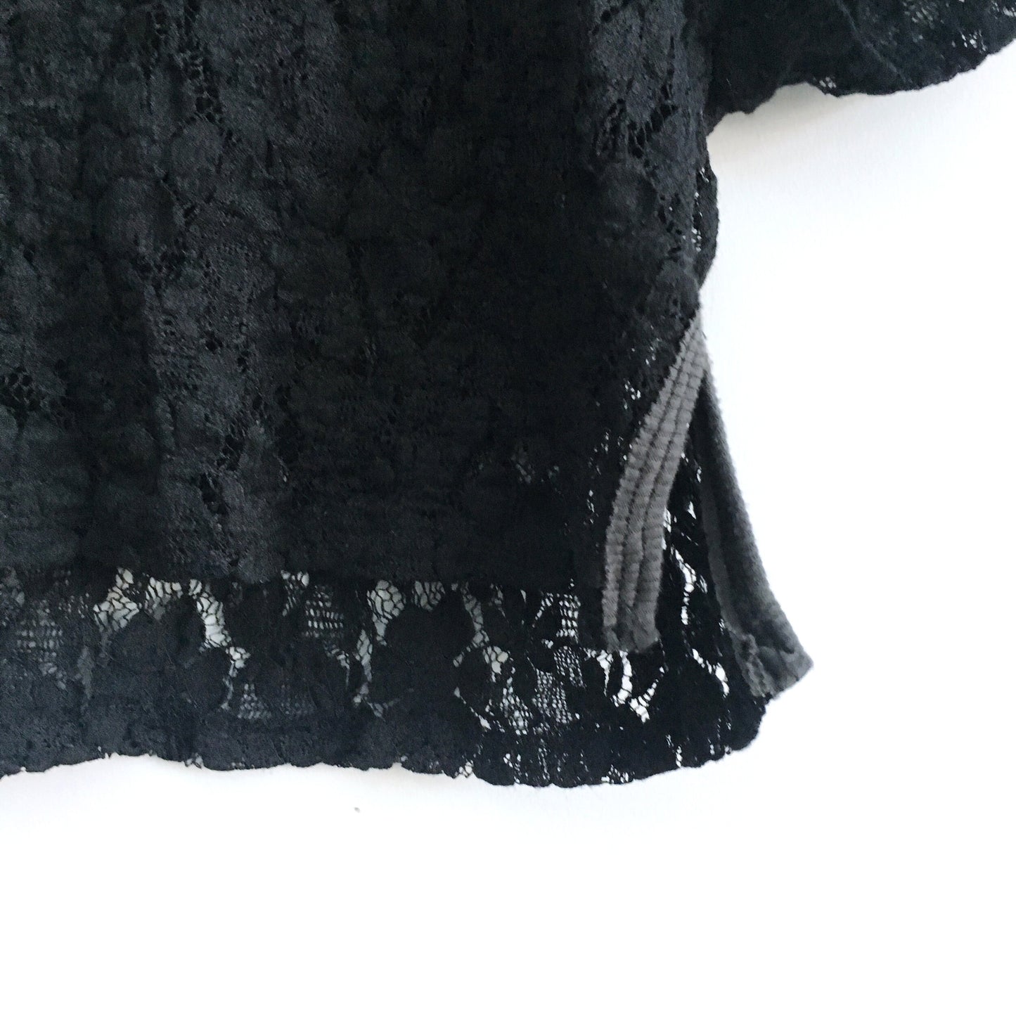 Free People stretch lace crop top - size xs