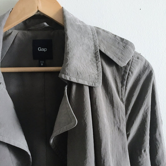 gap open waterfall belted trench - size xs