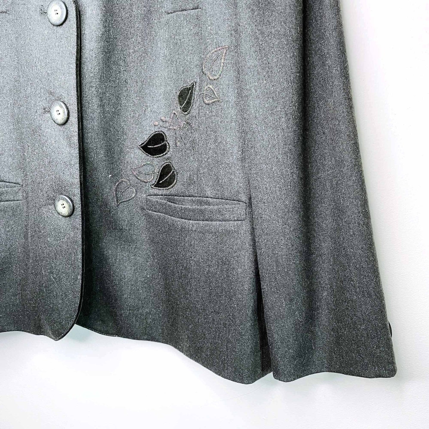 vintage selection de givenchy wool blazer with velvet trim - size 10W