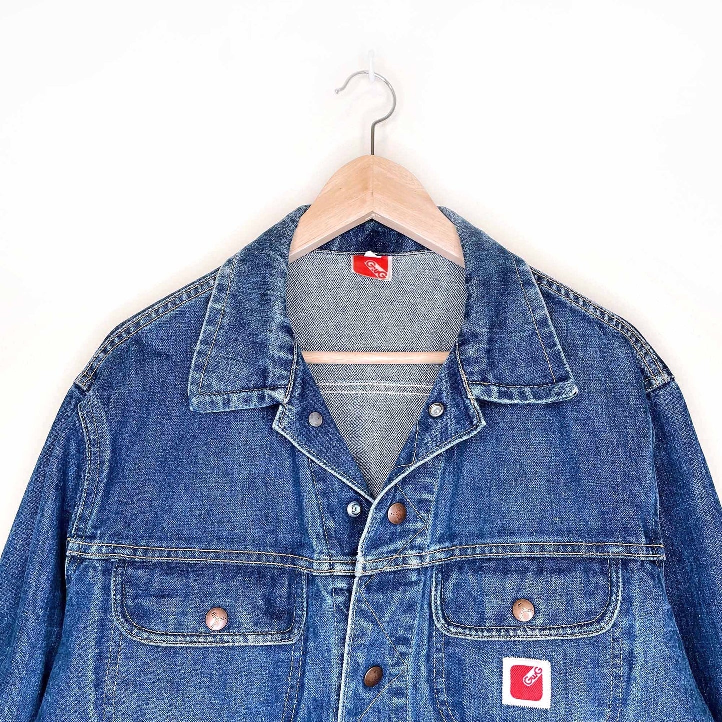 vintage 70's gwg snap button jean jacket - size medium