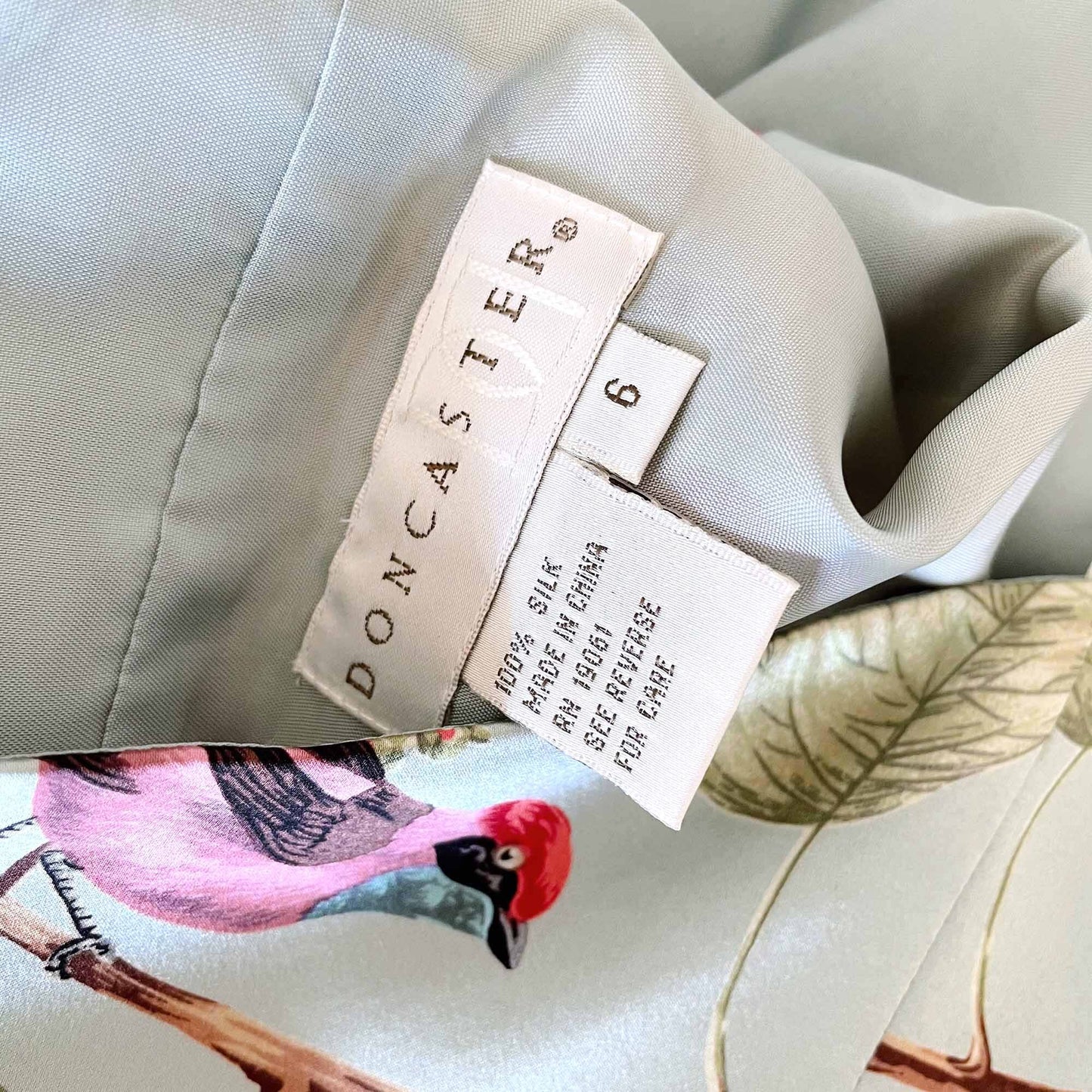 Doncaster silk sunflower bird print halter top - size 6