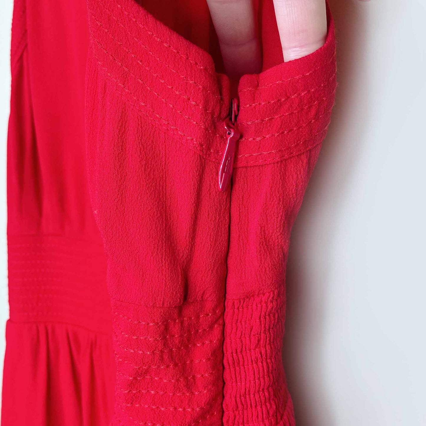 HD in Paris high neck crepe mini dress - size 6P