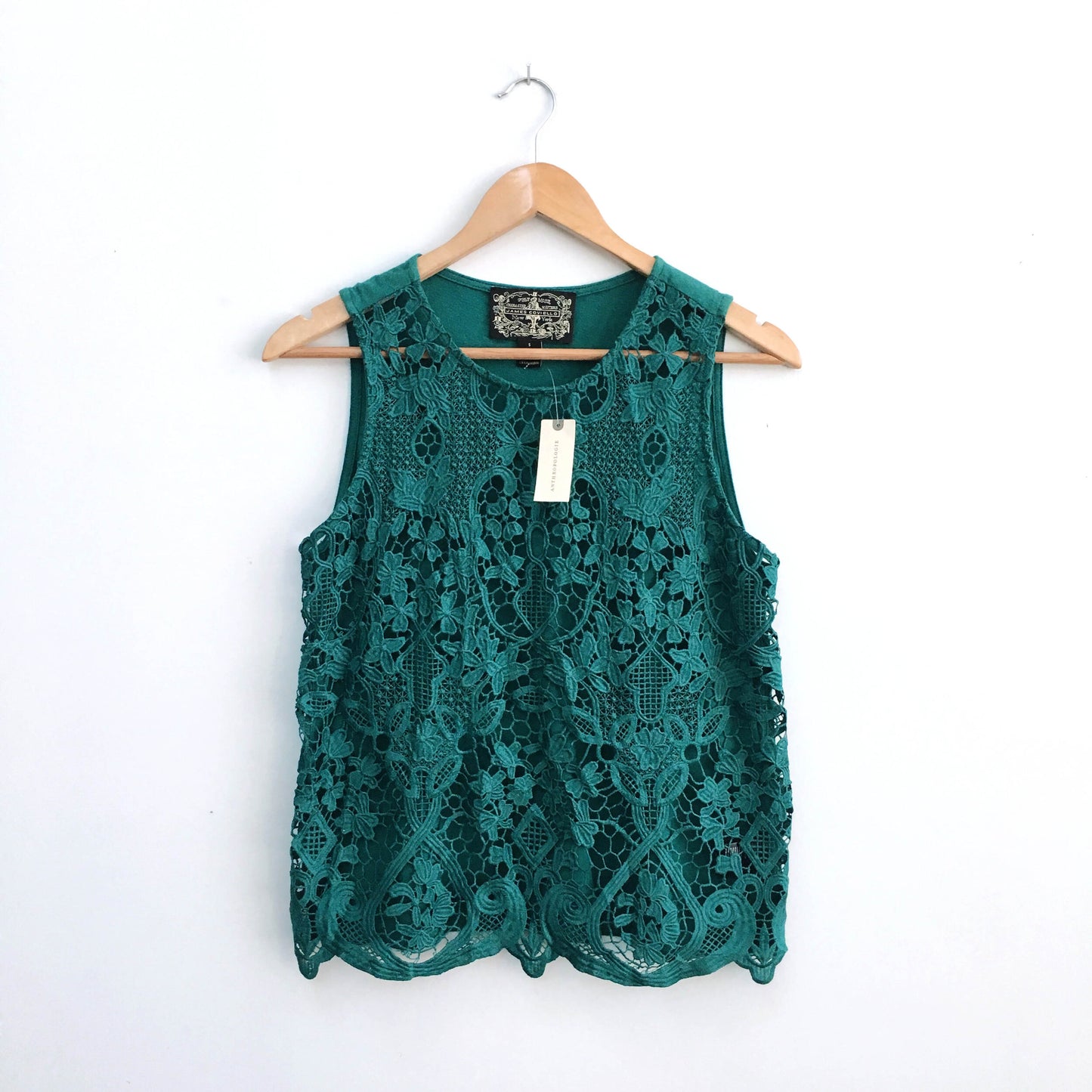 NWT James Coviello Martigues Lace Shell - size Small