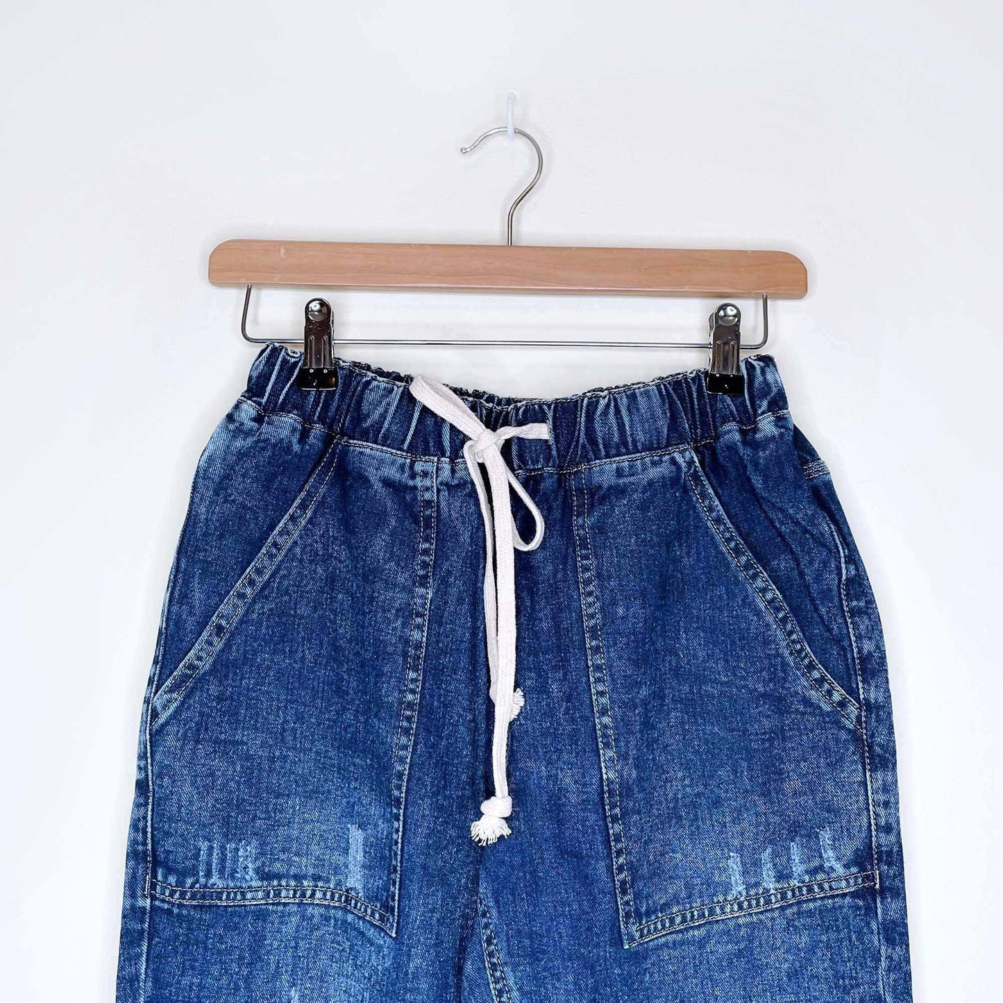 high rise distressed drawstring denim joggers - size small