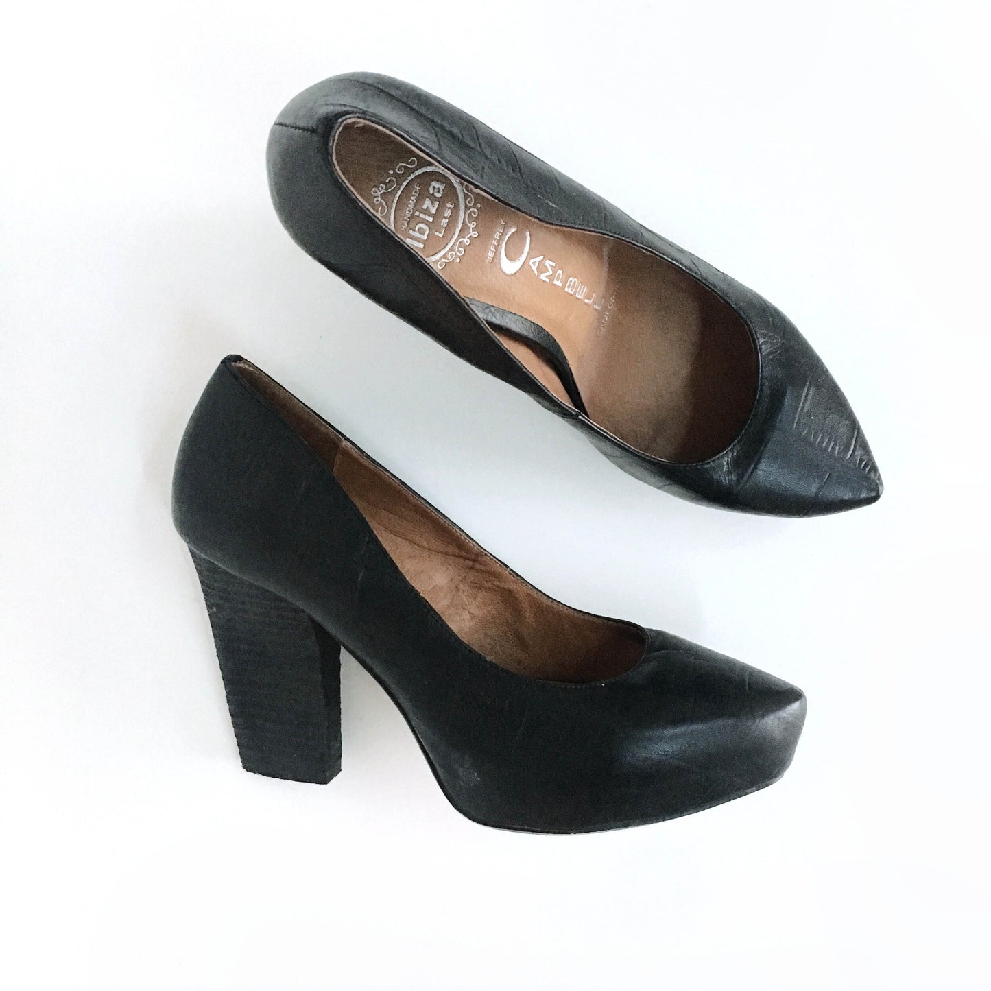 Jeffrey Campbell Sawyer Pump - size 7