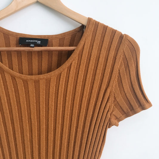 Jones NY Petite Vintage Ribbed Top - size Small