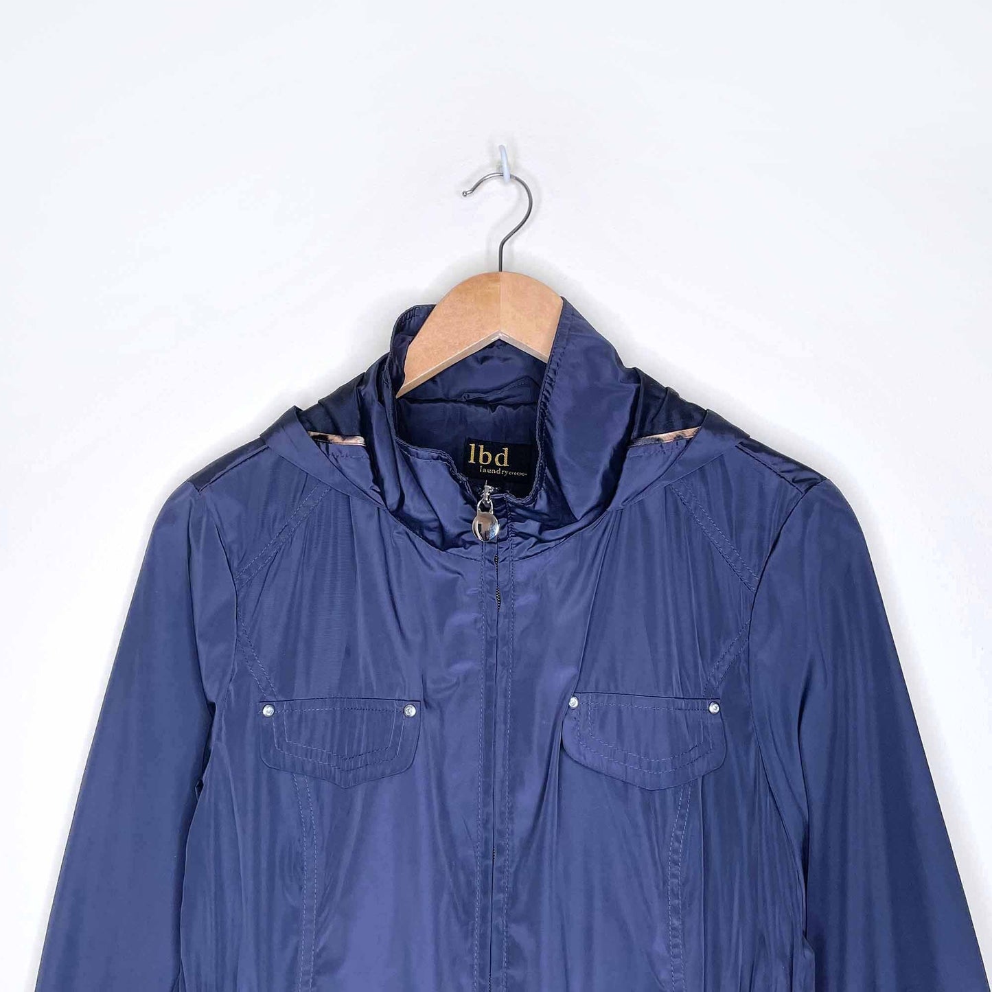 lbd laundry by design light jacket - size medium