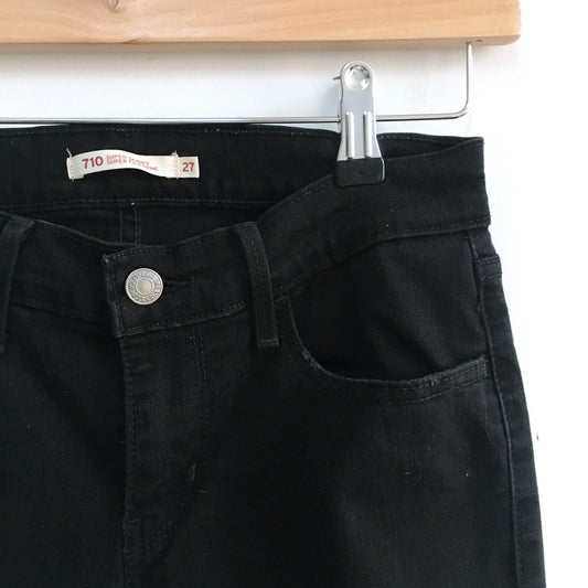 Levi's 710 Super Skinny Destroy - size 27