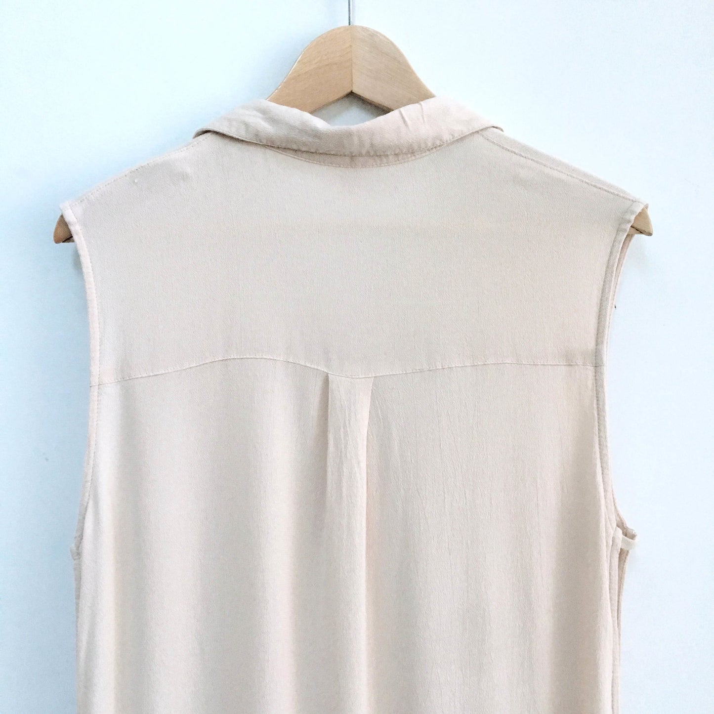 Love Tree LA long sleeveless shirt - size Medium