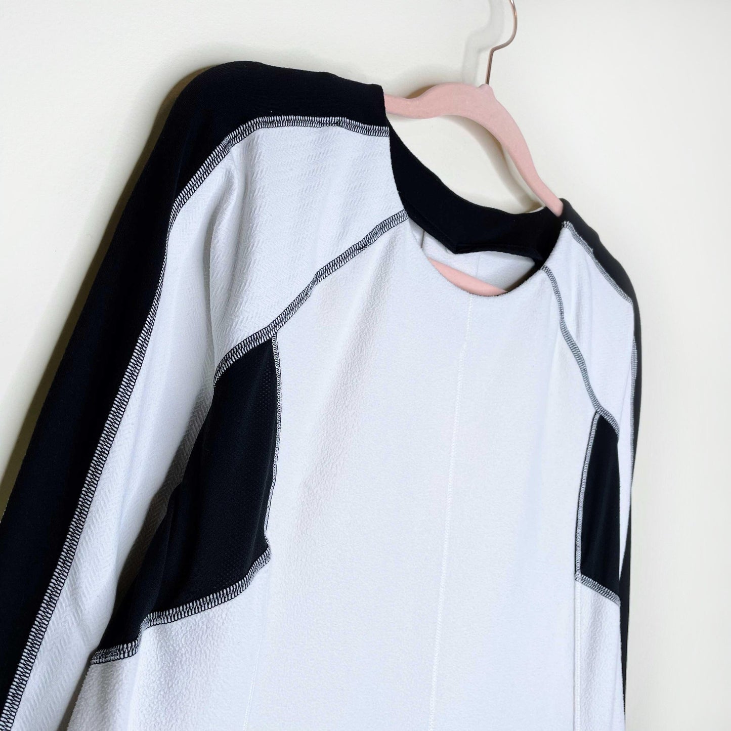 lululemon run bold in the cold long sleeve fleece - size 4/6