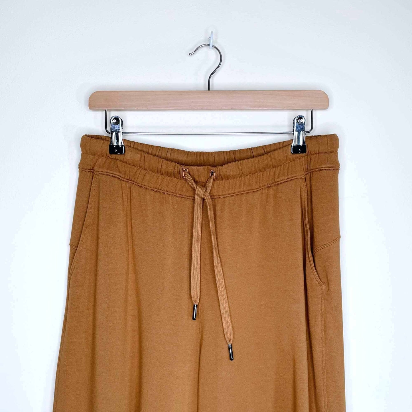 lululemon bound to bliss high rise 7/8 pant in spiced bronze - size 8