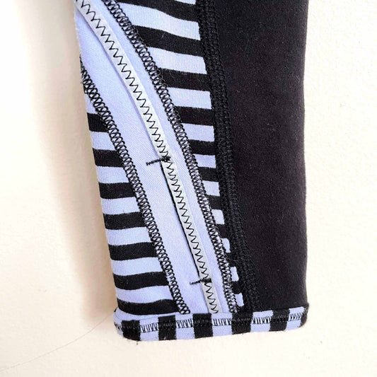 lululemon u-turn 1/2 zip luon reversible pullover - size 2/4