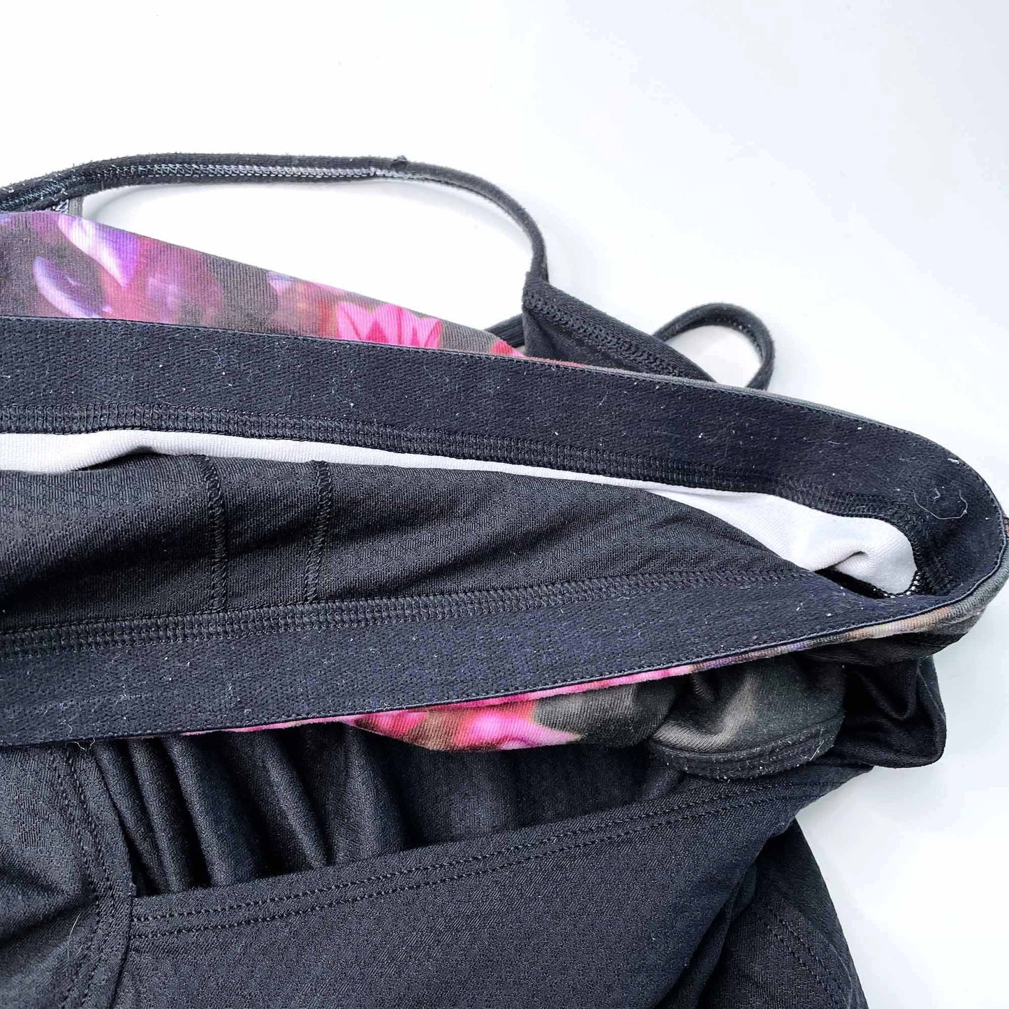 lululemon no limits tank spring has sprung - size 8