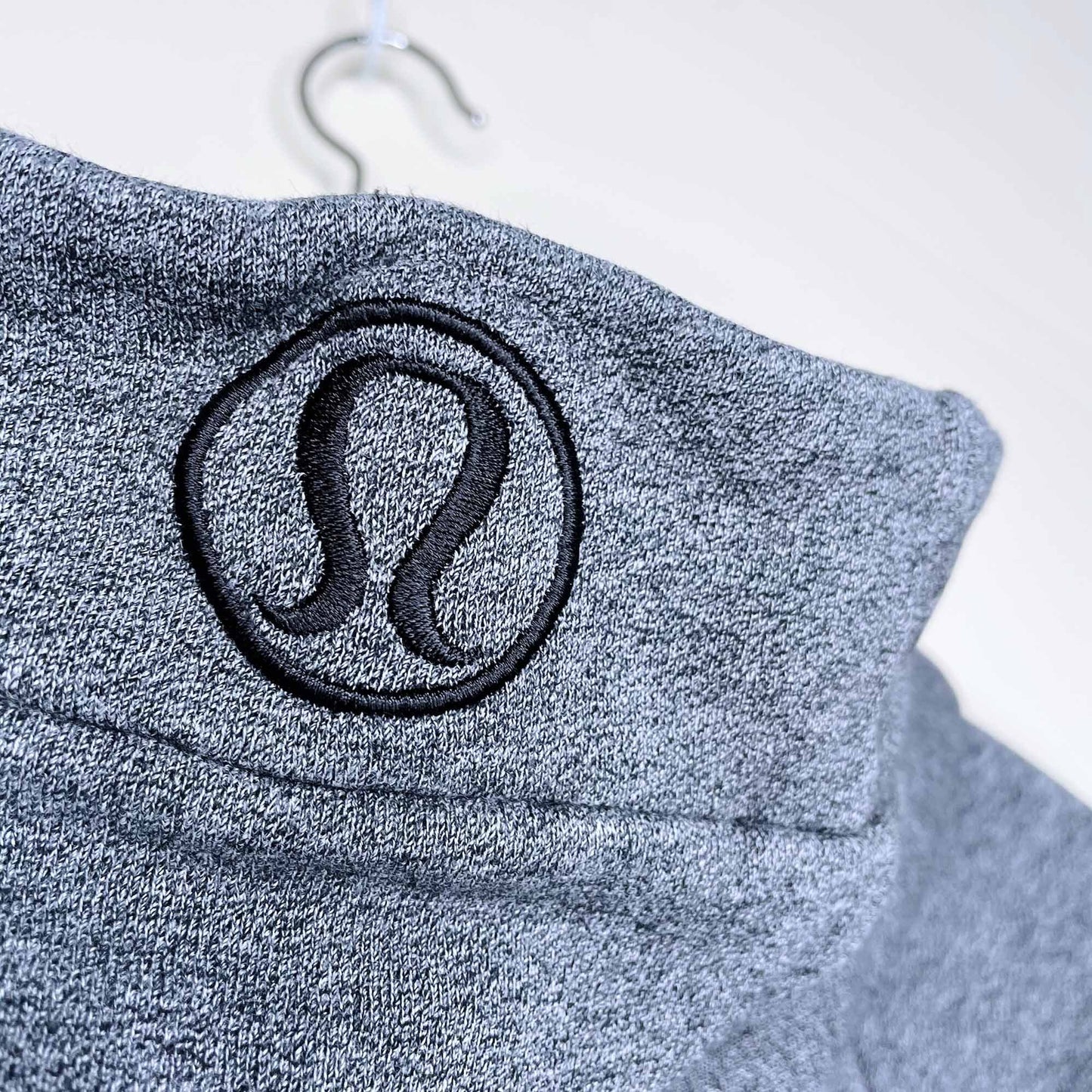 lululemon heathered grey scuba hooded sweatshirt - size 4