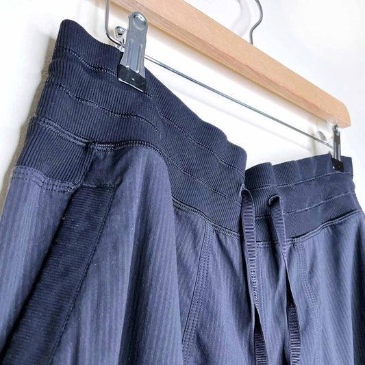 lululemon on the move dance studio pants - size 12