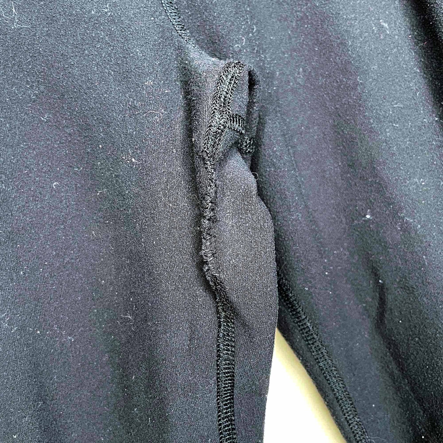 lululemon reversible mid-rise leggings - size 4