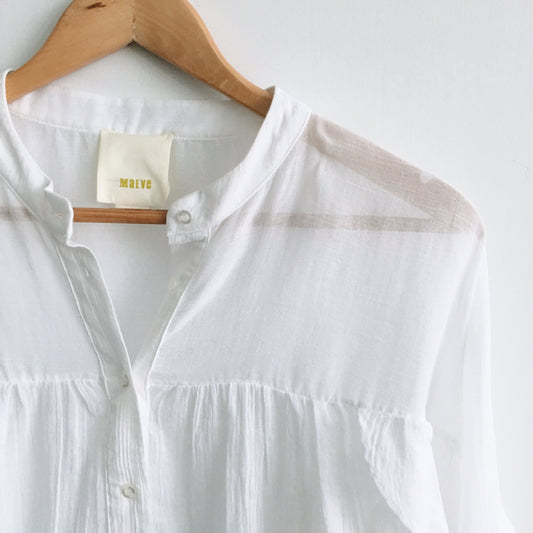 Maeve Ruffled Henley top - size Medium - Anthropologie