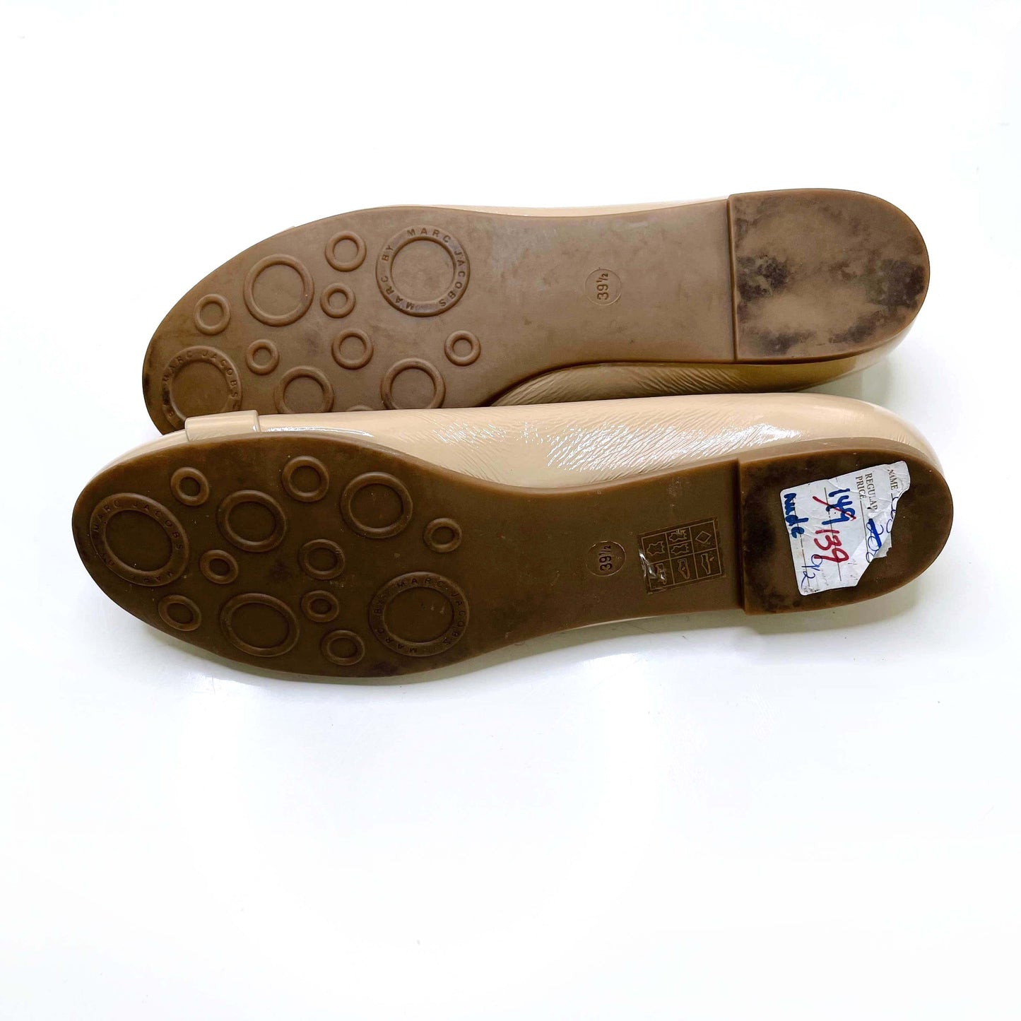 marc by marc jacobs nude patent leather ballet flat - size 39.5