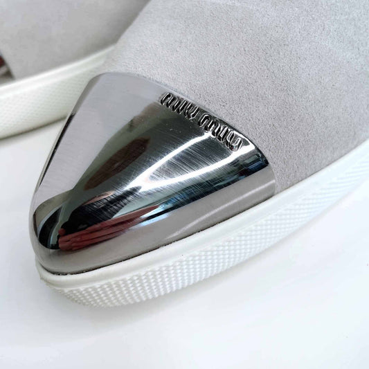 miu miu metal cap toe suede skate shoe - size 37