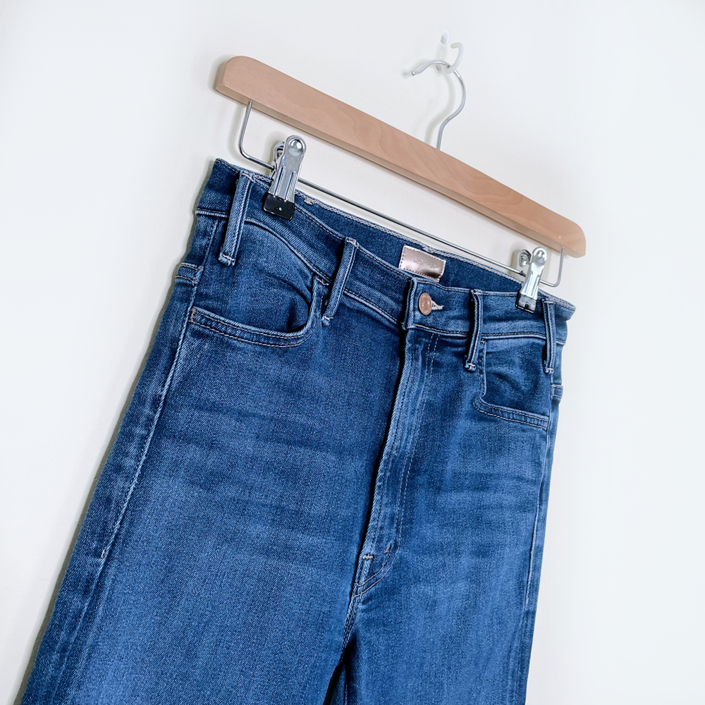 mother the hustler ankle fray in home movies - size 26