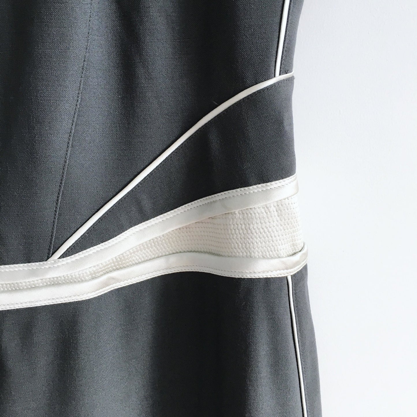 Narcisco Rodriguez Contour Sheath Dress - size Medium