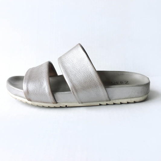 Naturalizer Amabella leather slide - size 8.5