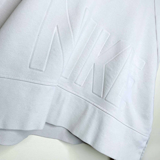 nike versa wide cropped logo sweatshirt - size medium