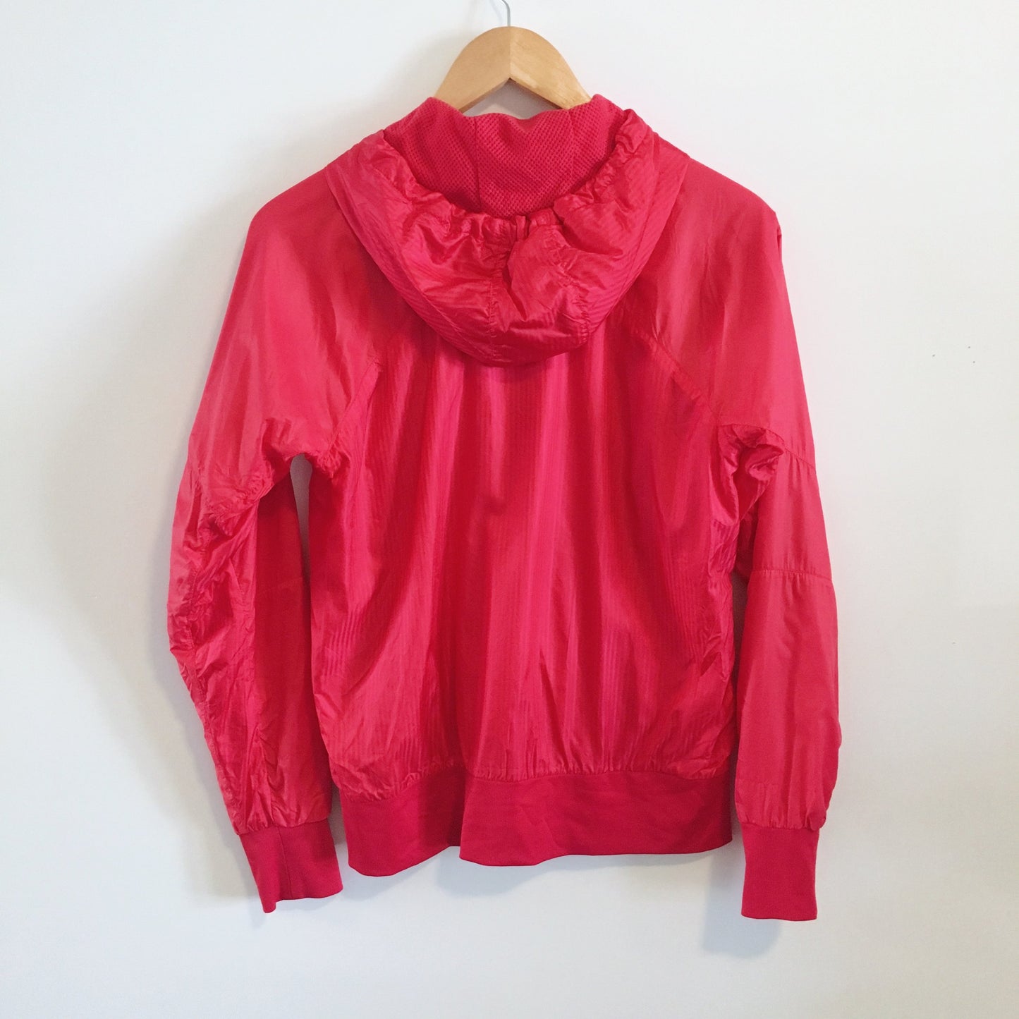 Nike Spring Training Running Jacket - size Small