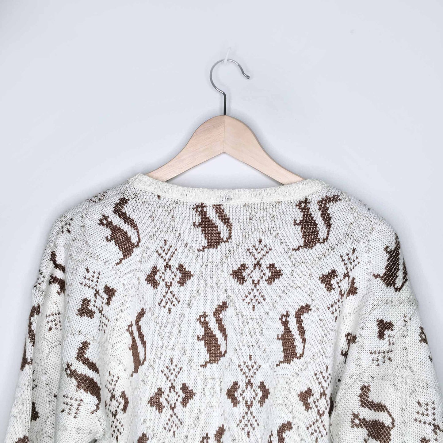 Vintage holiday christmas squirrel sweater - size Small