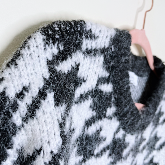 oak + fort houndstooth wool-blend sweater - size small