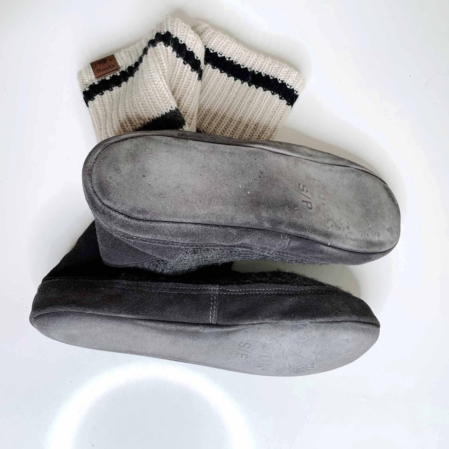roots cabin wool-blend sock slippers - size small