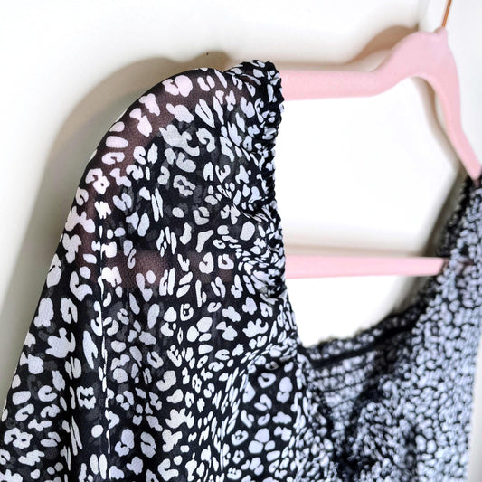 shein lantern sleeve ruched drawstring crop top - size medium