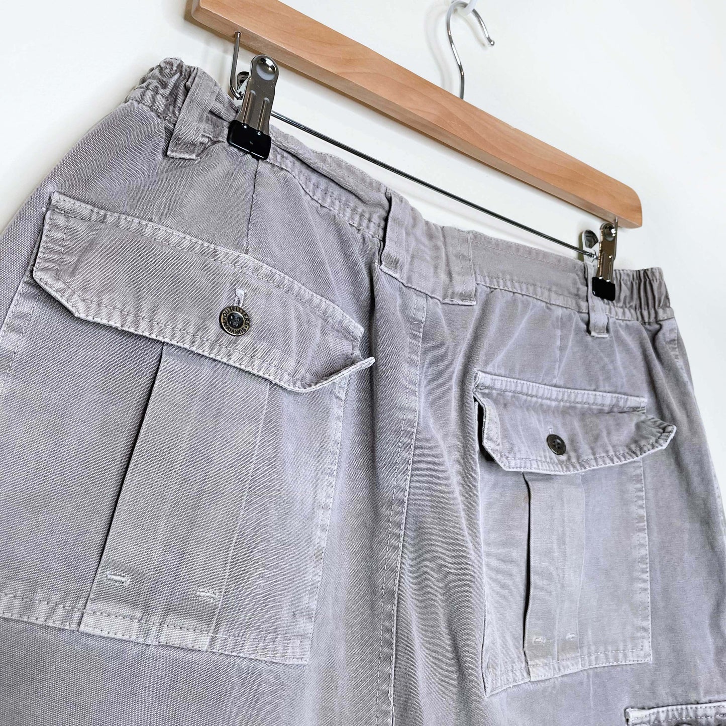 survival outfitters utility cargo shorts - size 34