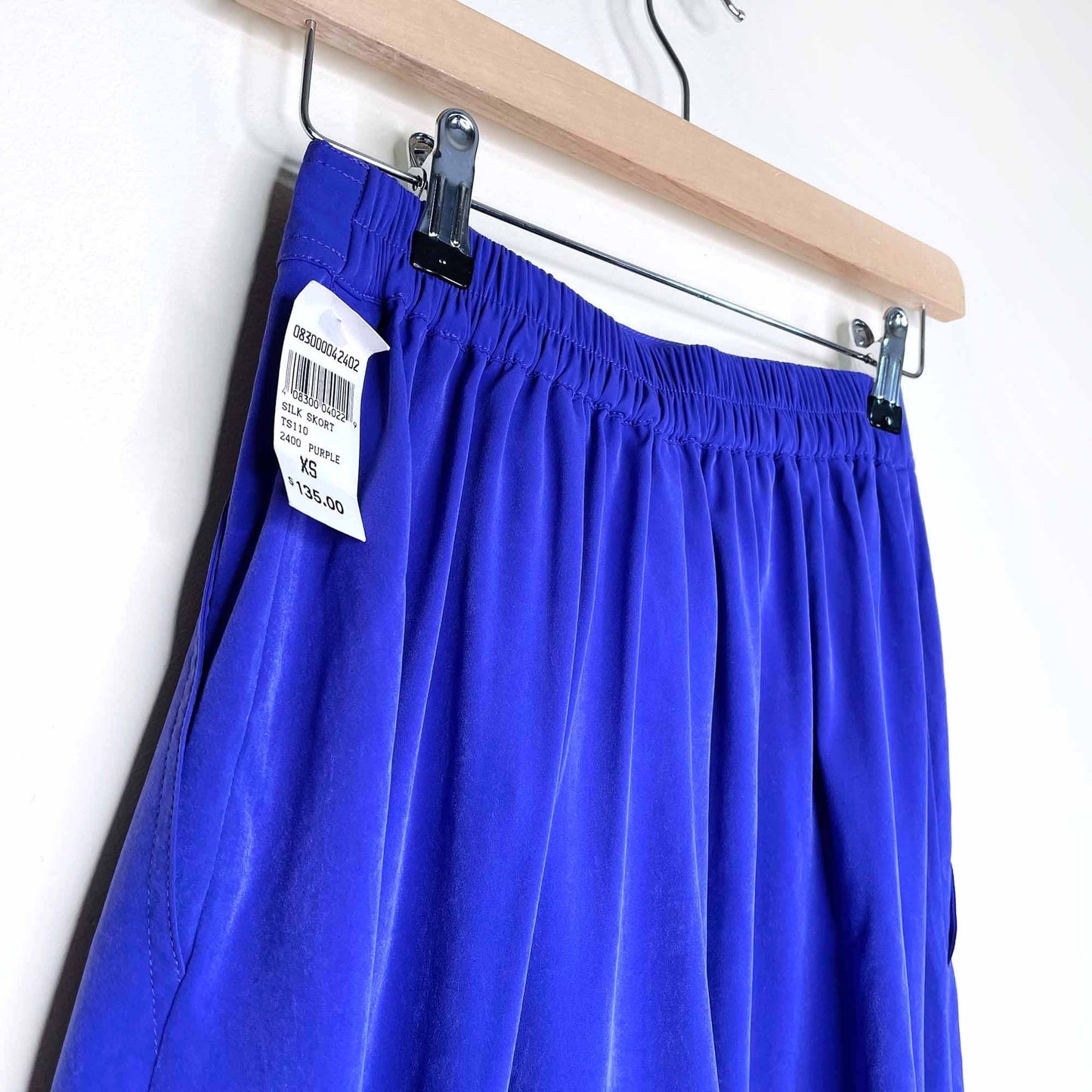 nwt deadstock vintage 'tilley silk' high rise pleated shorts - size xs