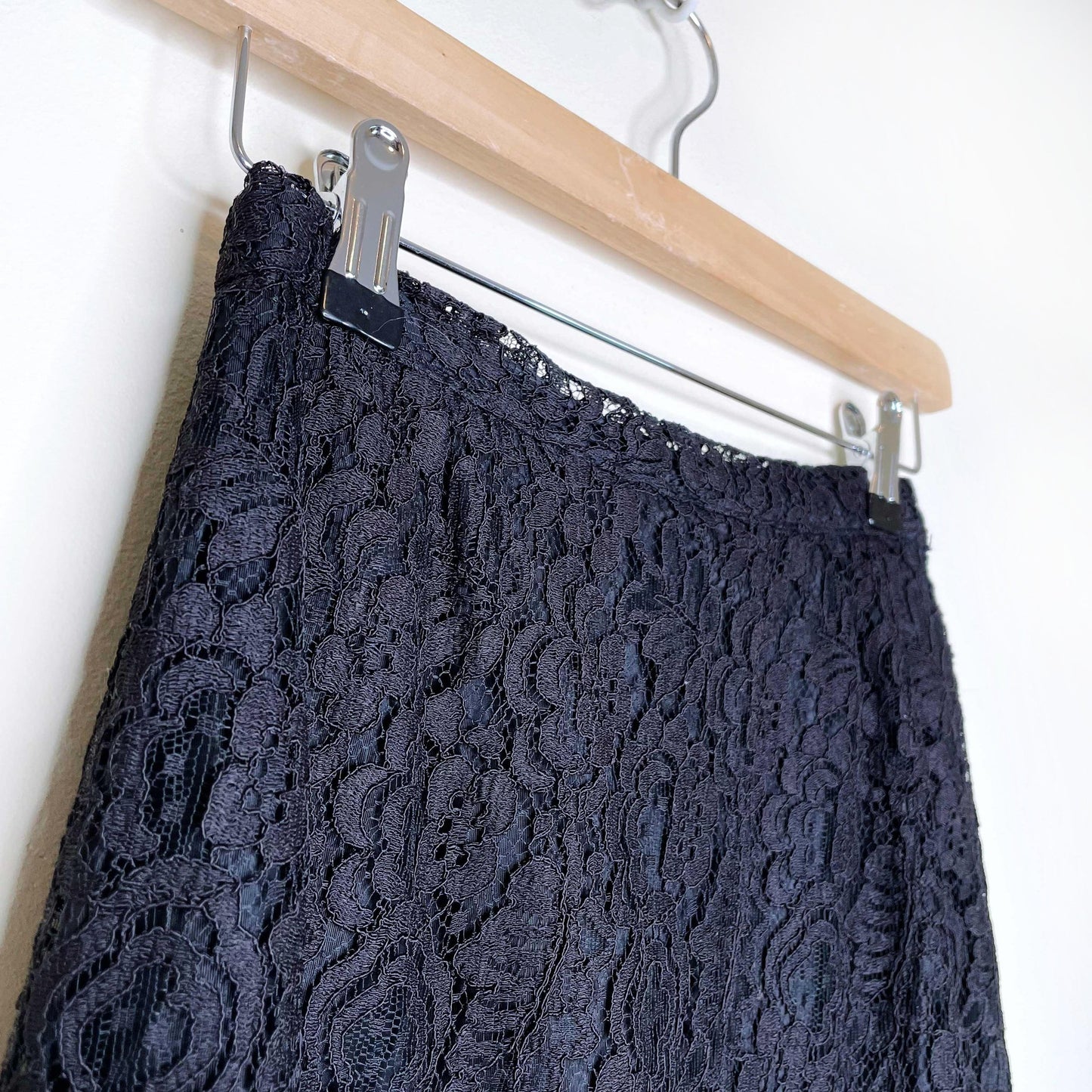 vintage black lace high rise pencil skirt - size xs