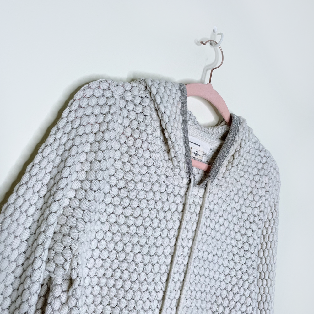 sleeping on snow cream metallic textured knit hoodie - size medium