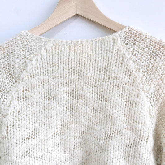 Sleeping on Snow boucle crop Cardigan - size Small